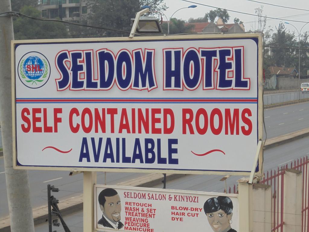 Seldom Hotel ナイロビ エクステリア 写真